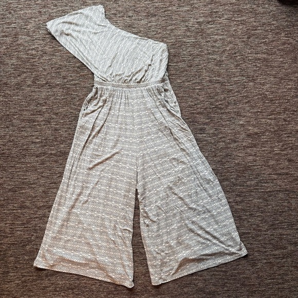 Anthropologie Maeve one shoulder wide leg Jamie Jumpsuit size XS - Picture 3 of 8
